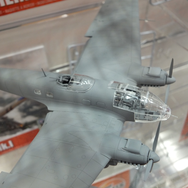 airfix_59_of_82he111.jpg