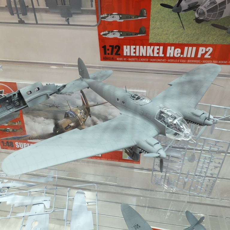 airfix_60_of_82he111.jpg