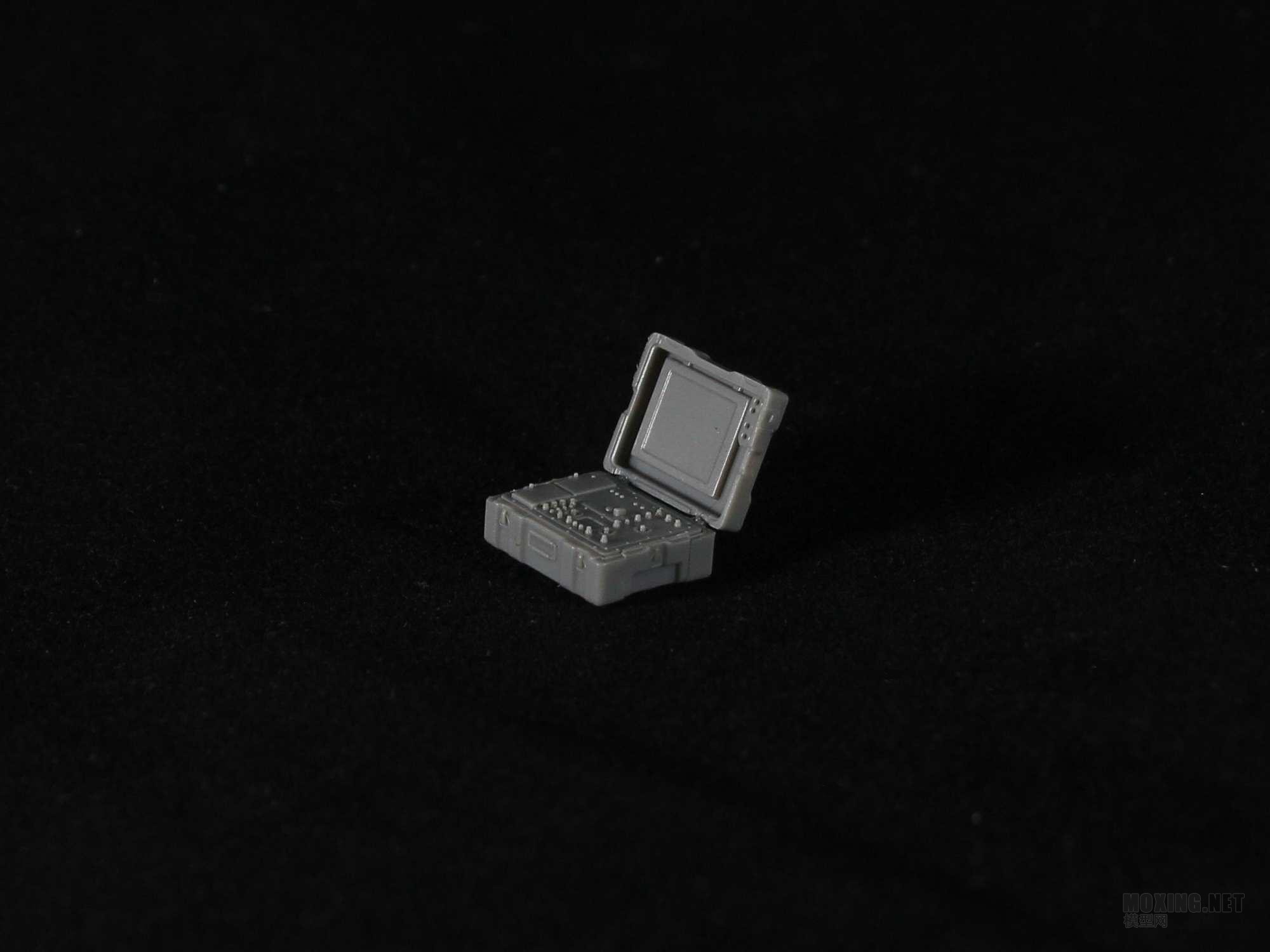 z012.jpg