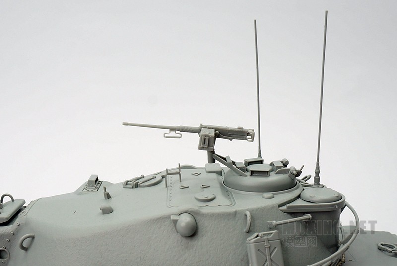 b_dra3549_07.jpg