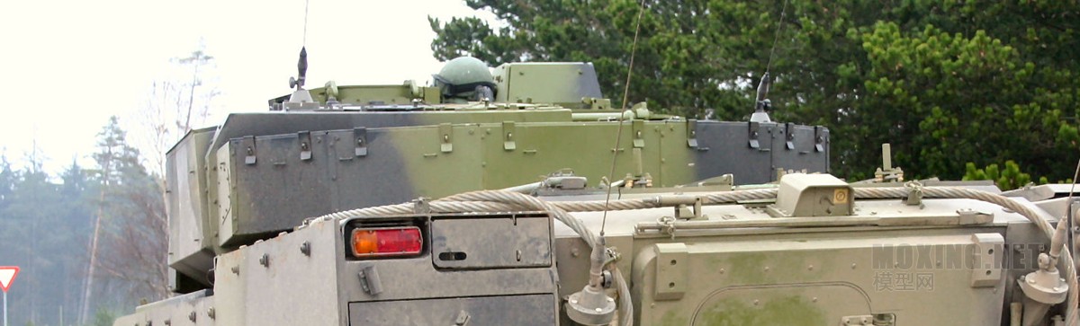 cv9035_18_of_32.jpg