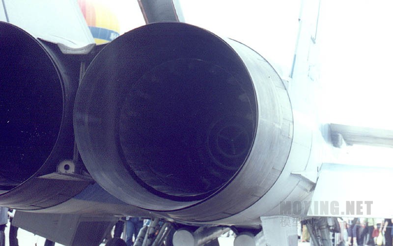 MiG-31_engines.jpg