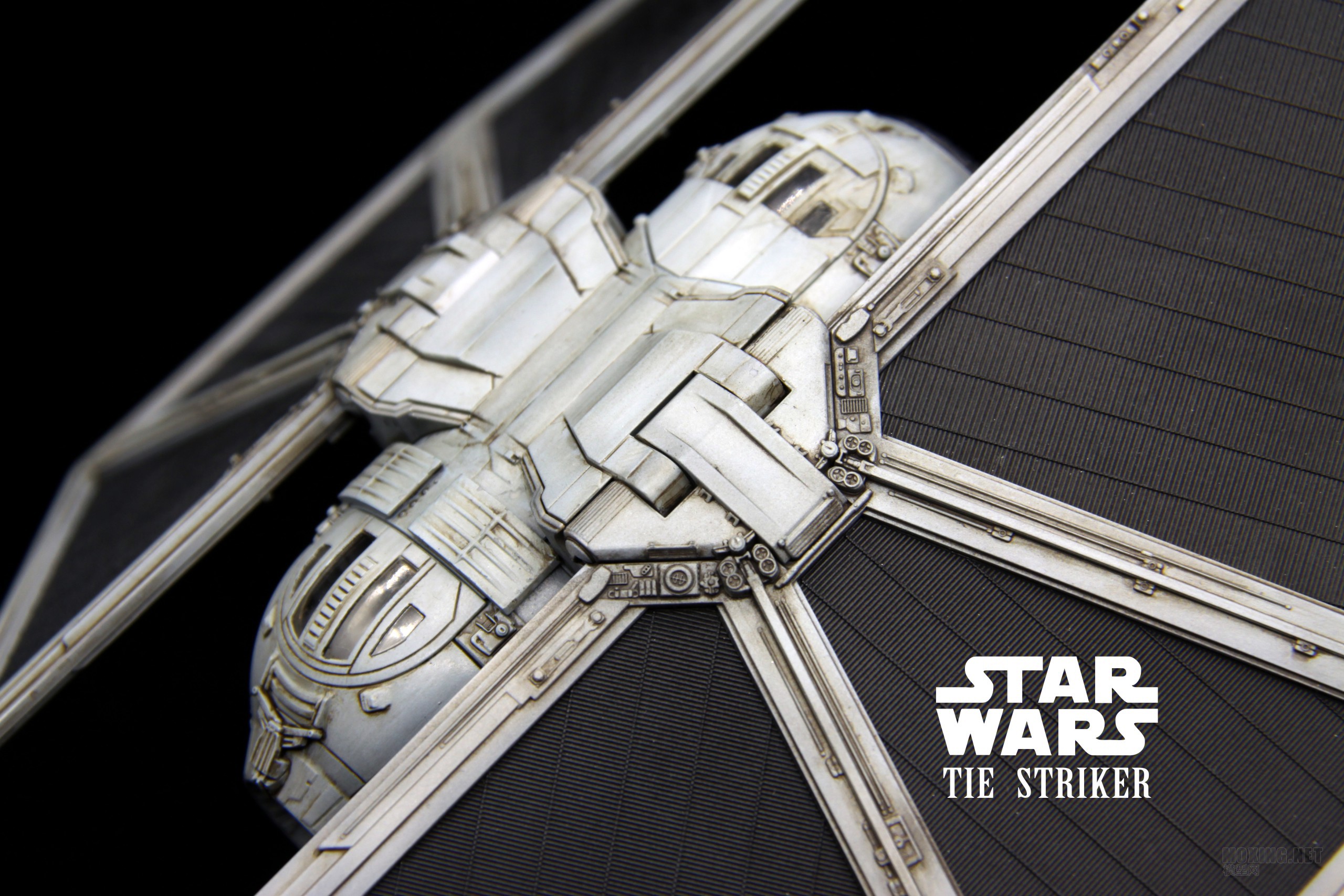 TIE Striker 9.jpg