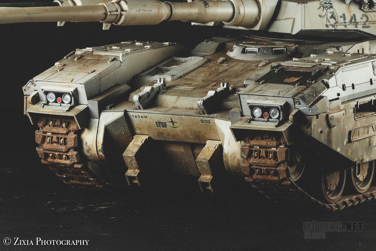 0001-Zixia-Qiaoping-Union--61-ս-tank--Bandai.jpg