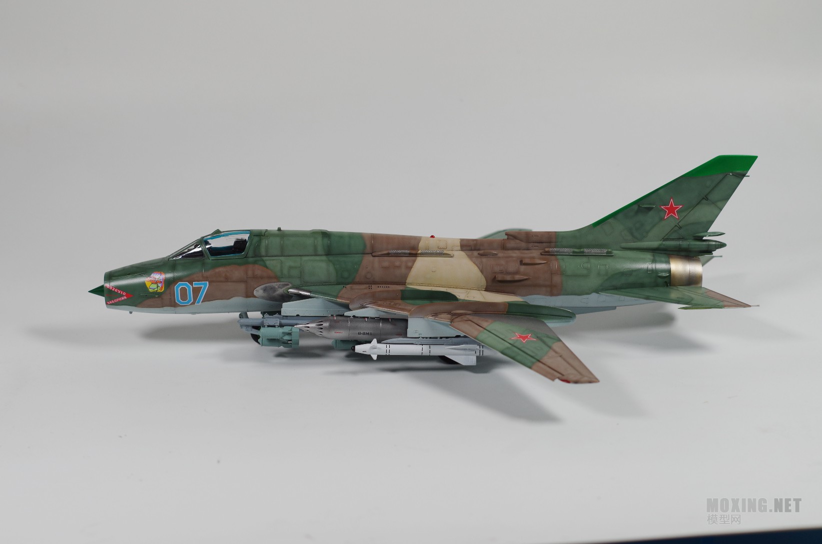 su-17_00003.jpg