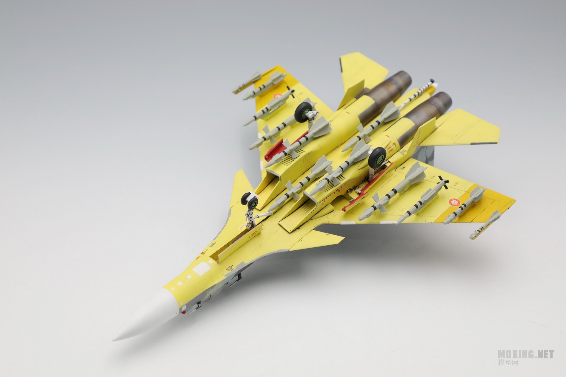 Su33-11.JPG