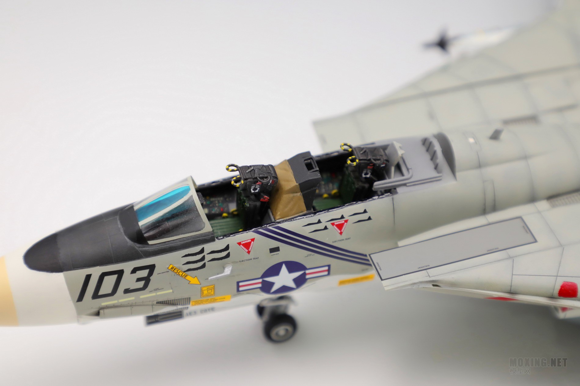 F14A-14.JPG