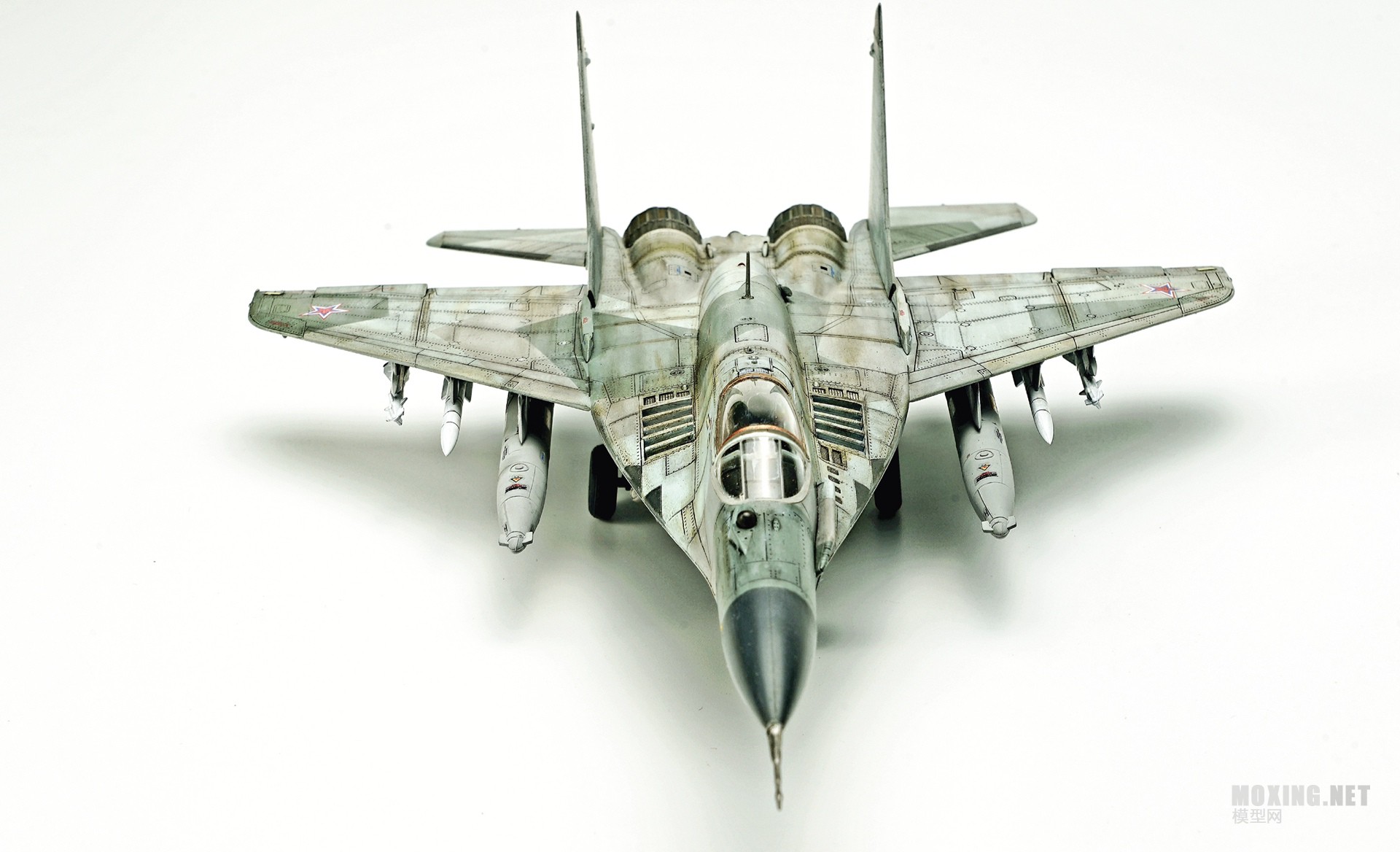 MIG-2906.jpg