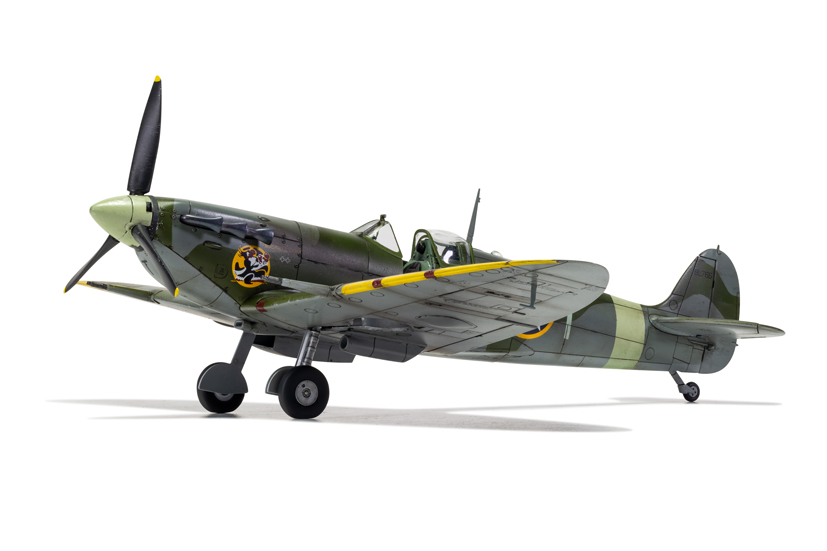 za_new_airfix_don_gentile_supermarine_spitfire_vb_eagle_squadron_model_kit_revie.jpg