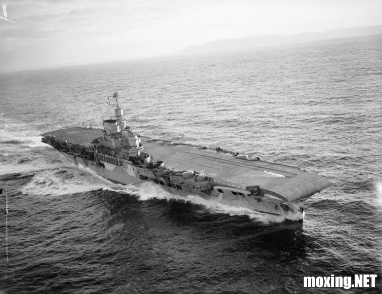 Aerial_photography_of_HMS_Victorious.jpg