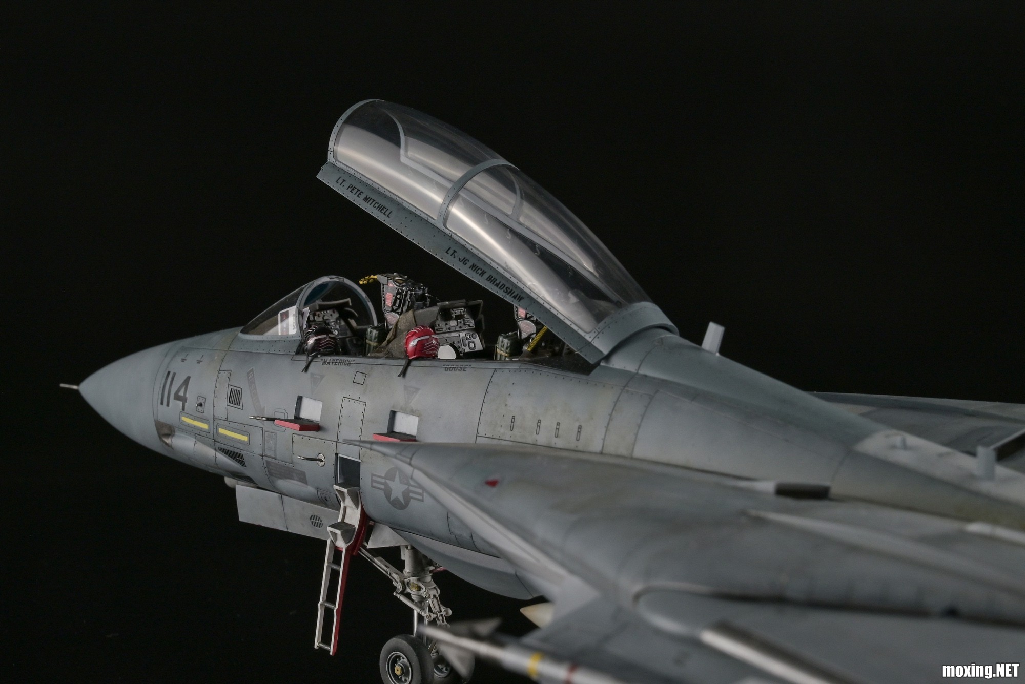 f6.jpg