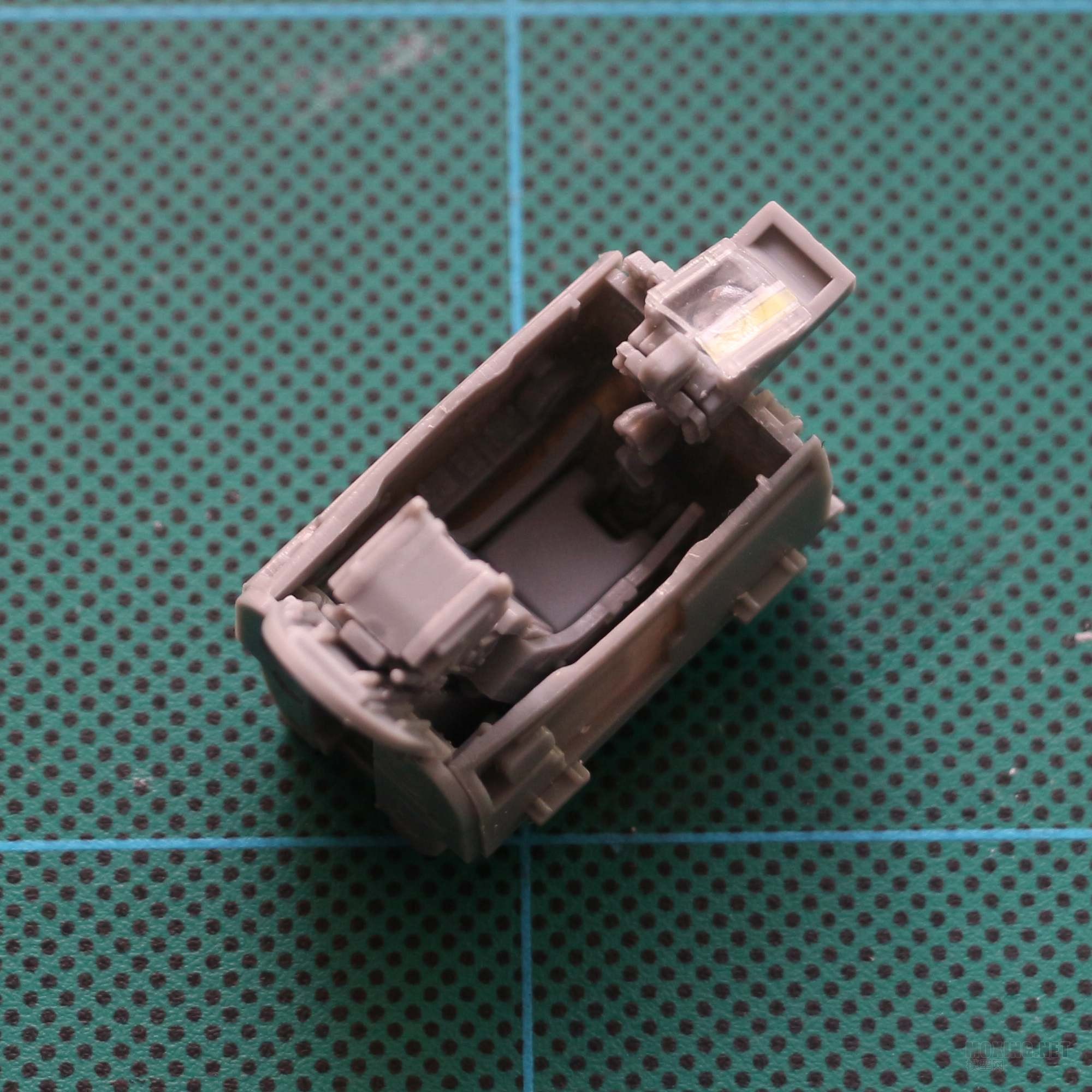 号手-1/48中国 歼-7G战斗机(02861)