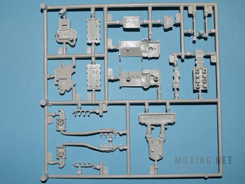[м](REVELL)-1/24µR8ܳ(07057)