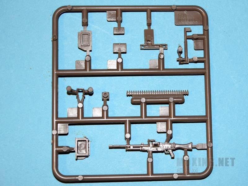 HB-1/35ɫ