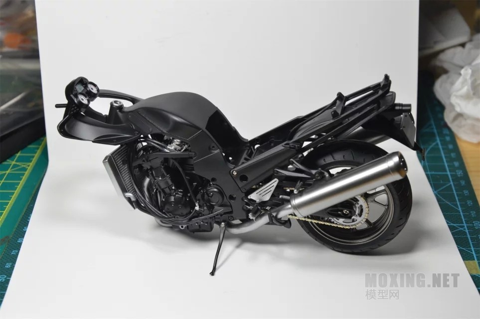 田宫1/12川崎Kawasaki ZZR1400六眼魔神制作过程