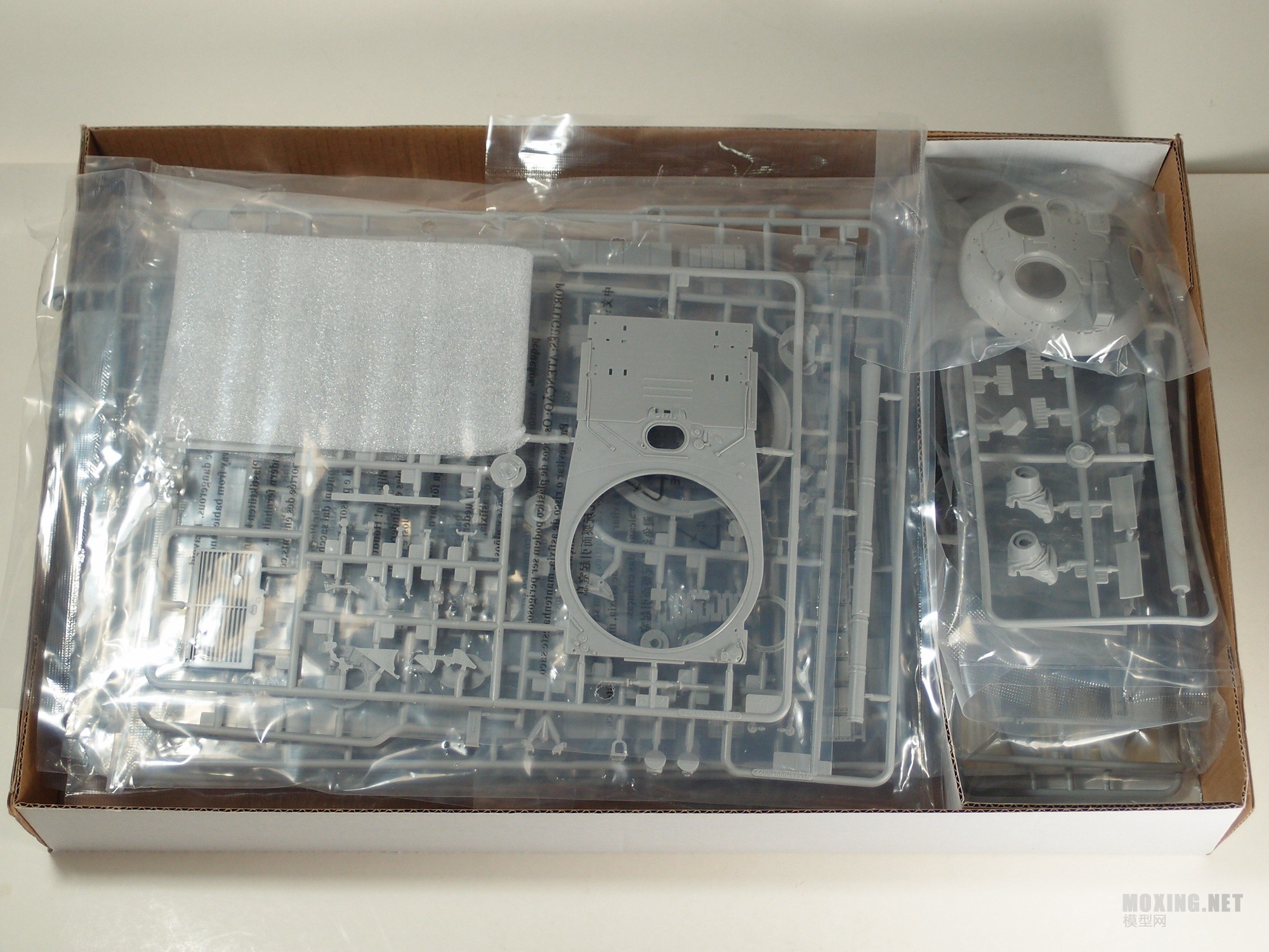 [ģ]-1/35T-64AVս̹(1984)(01580)