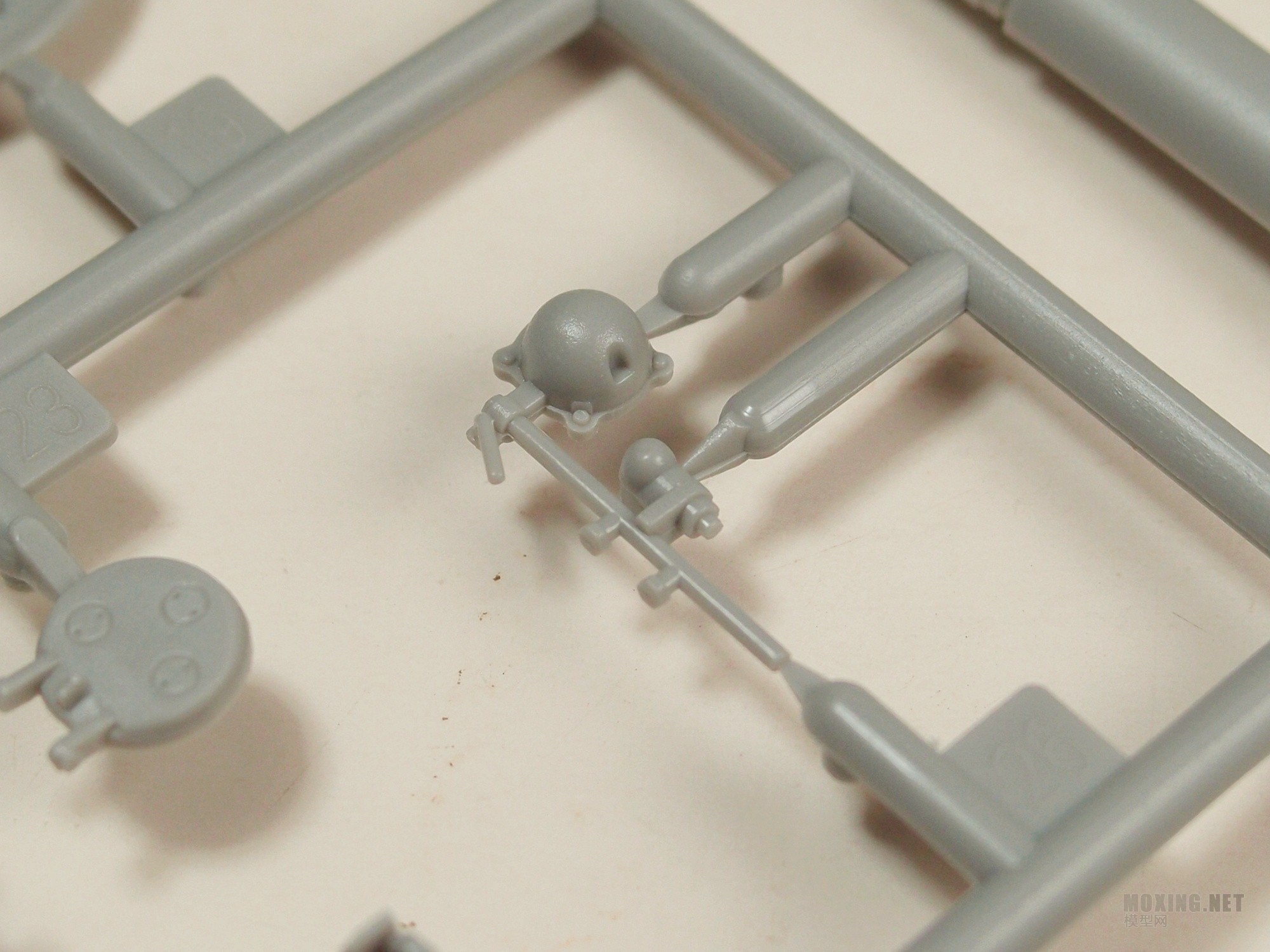 [ģ]-1/35T-64AVս̹(1984)(01580)