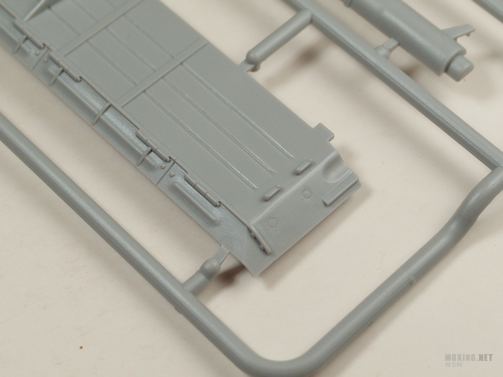 [ģ]-1/35T-64AVս̹(1984)(01580)