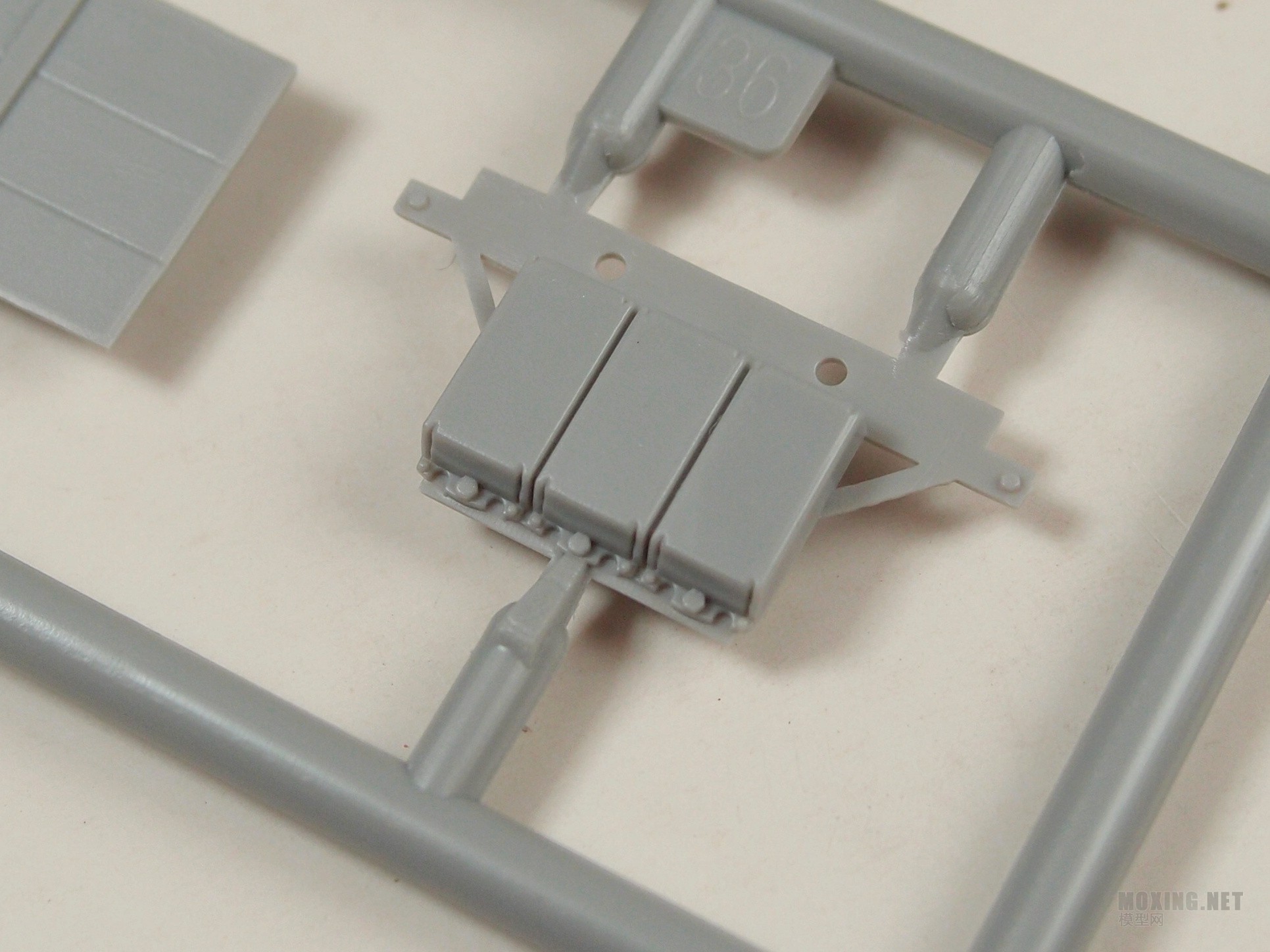 [ģ]-1/35T-64AVս̹(1984)(01580)