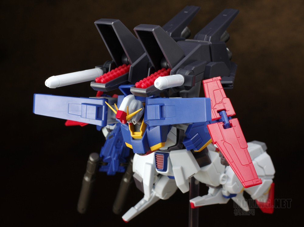 [模型评测]万代-ROBOT魂 MSZ-010S 强化型ZZ高达