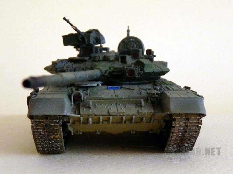 红星(zvezda)-1/72俄罗斯T-90主战坦克(焊接炮塔)(5020)