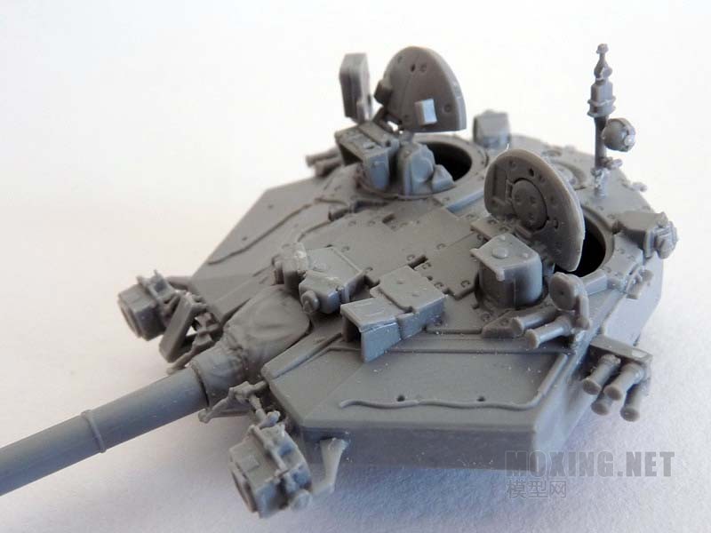 红星(zvezda)-1/72俄罗斯T-90主战坦克(焊接炮塔)(5020)