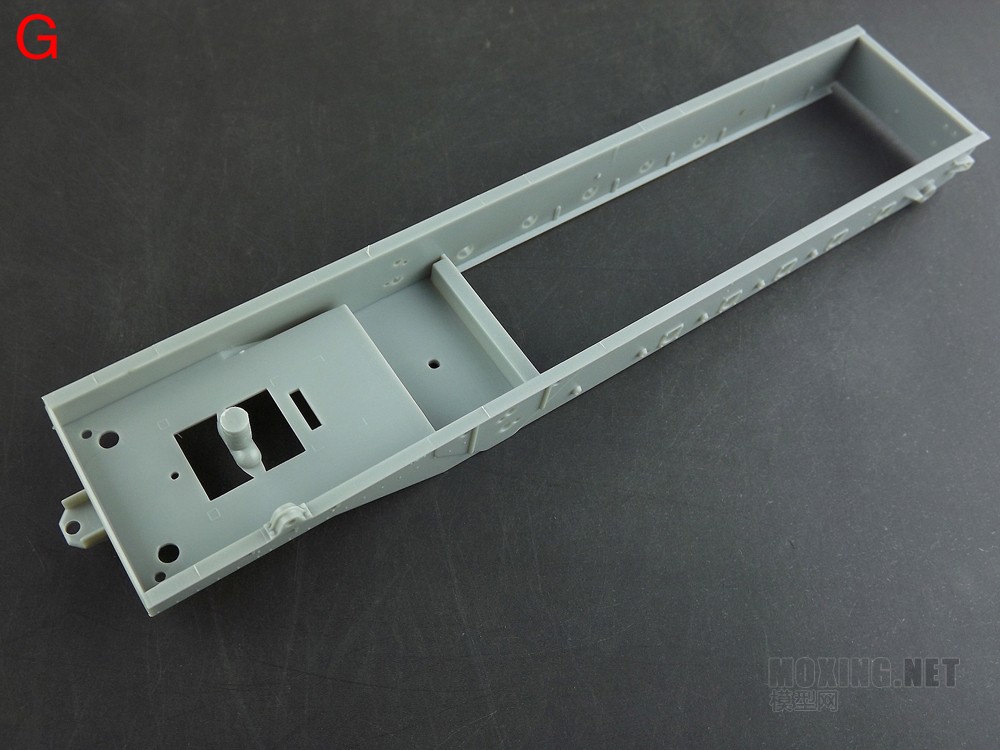 [模型网评测]威骏-1/35德军SWS四联高炮(全内构)(CB35213)