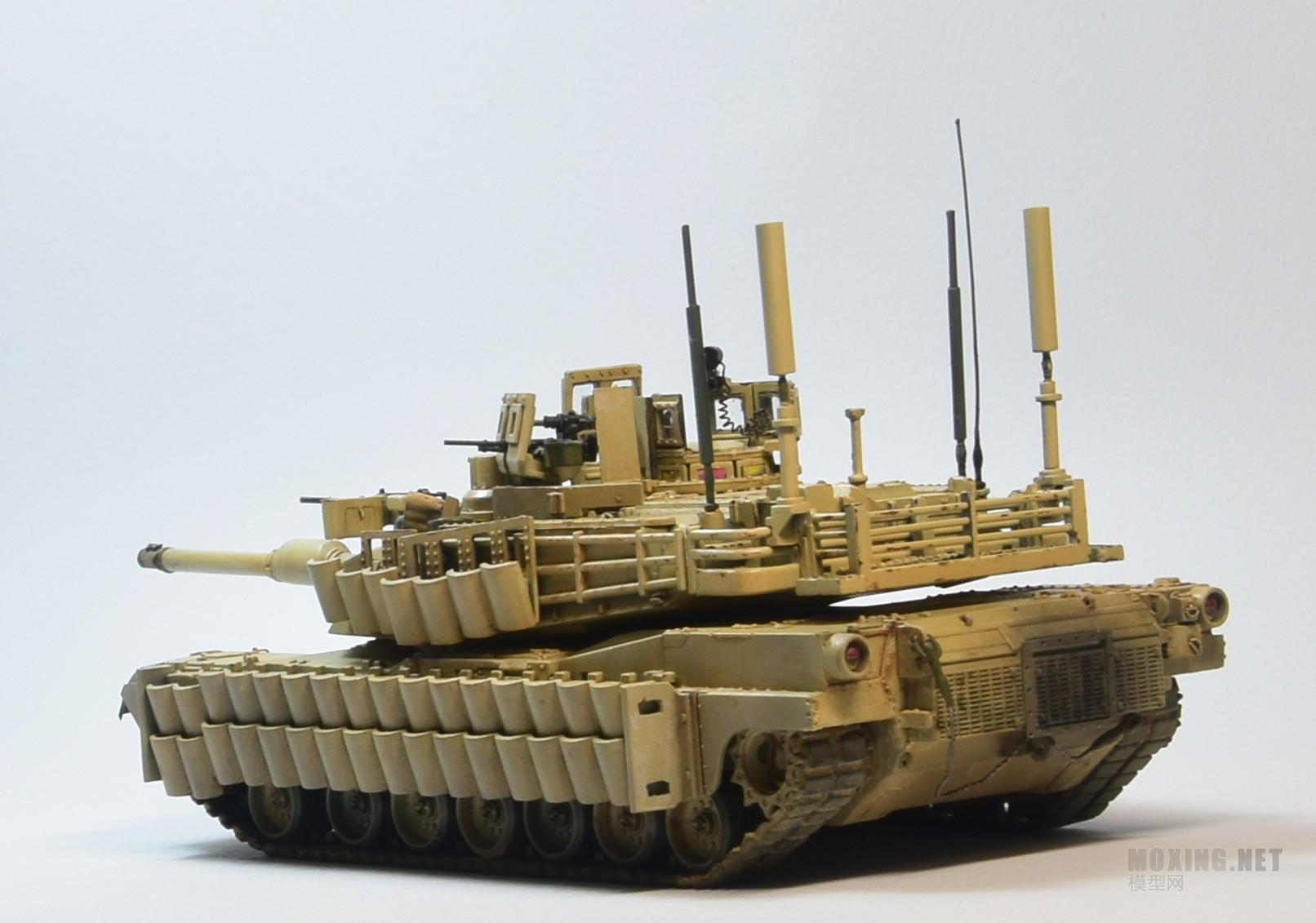虎模型1/72 m1a2tusk2