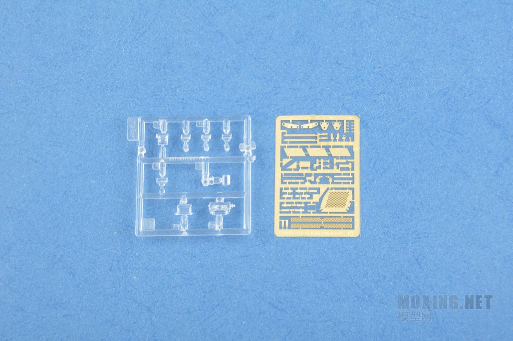 HOBBYBOSS新品-1/35德国Pz.Kpfw.38(t) G型中型坦克(80137)
