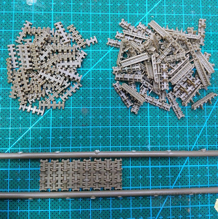 [模型网评测]威骏-1/35德军SWS四联高炮(全内构)(CB35213)