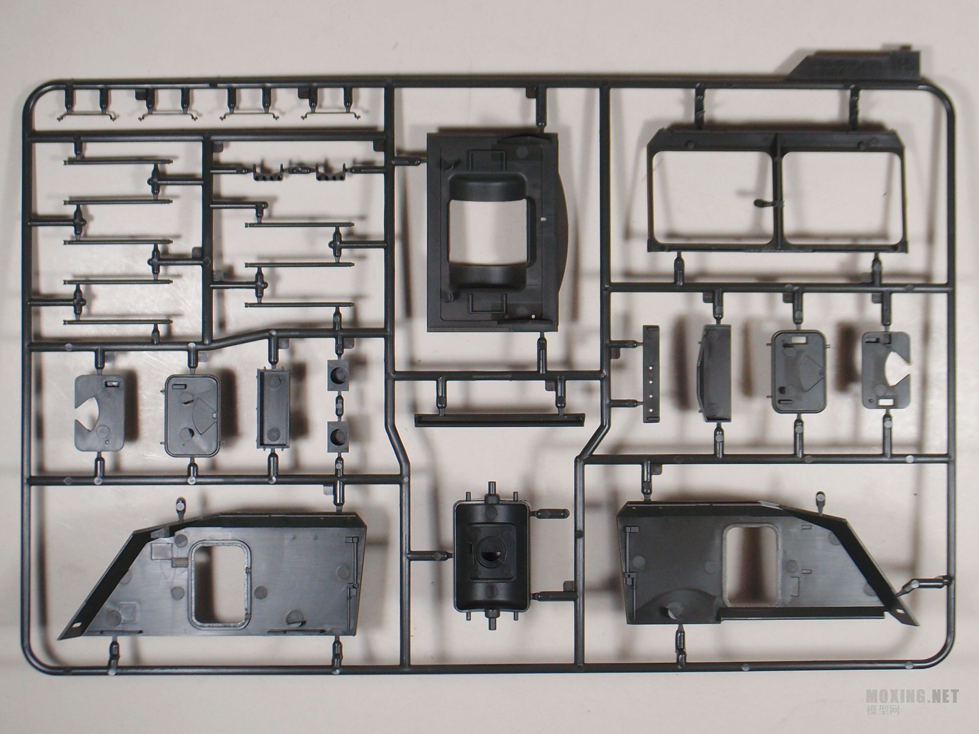 MENG-1/35法国AUF1 TA 155mm自行榴弹炮(TS-024)