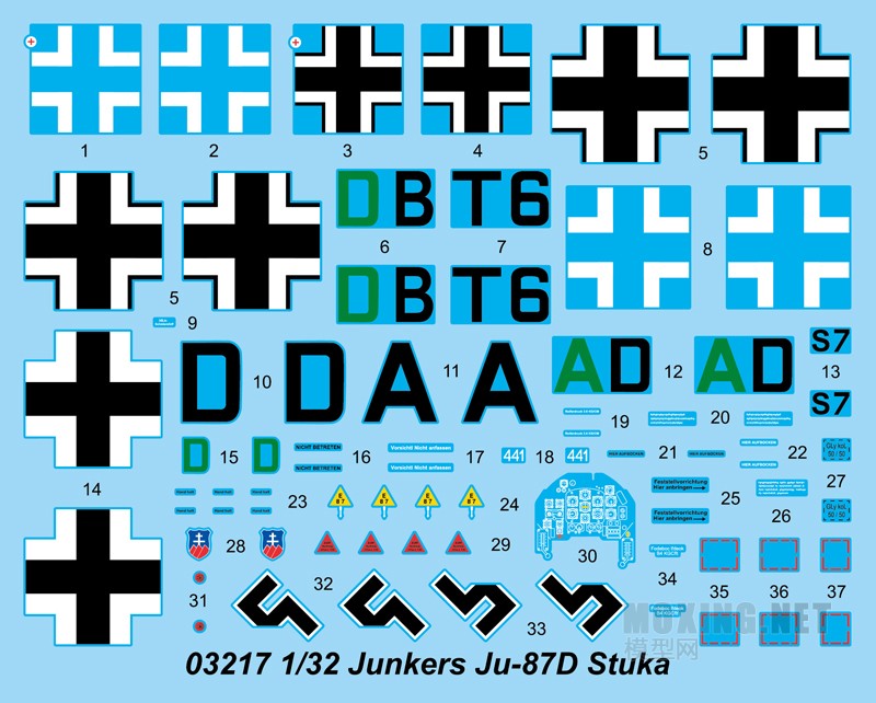 小号手新品-1/32德国Ju-87D俯冲轰炸机(03217)