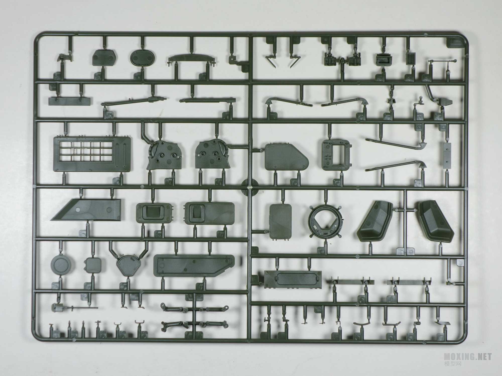 [ģ](HONG)-1/35 ZSU-23-4 ʯտ и(M/MZ)һ(H5001)