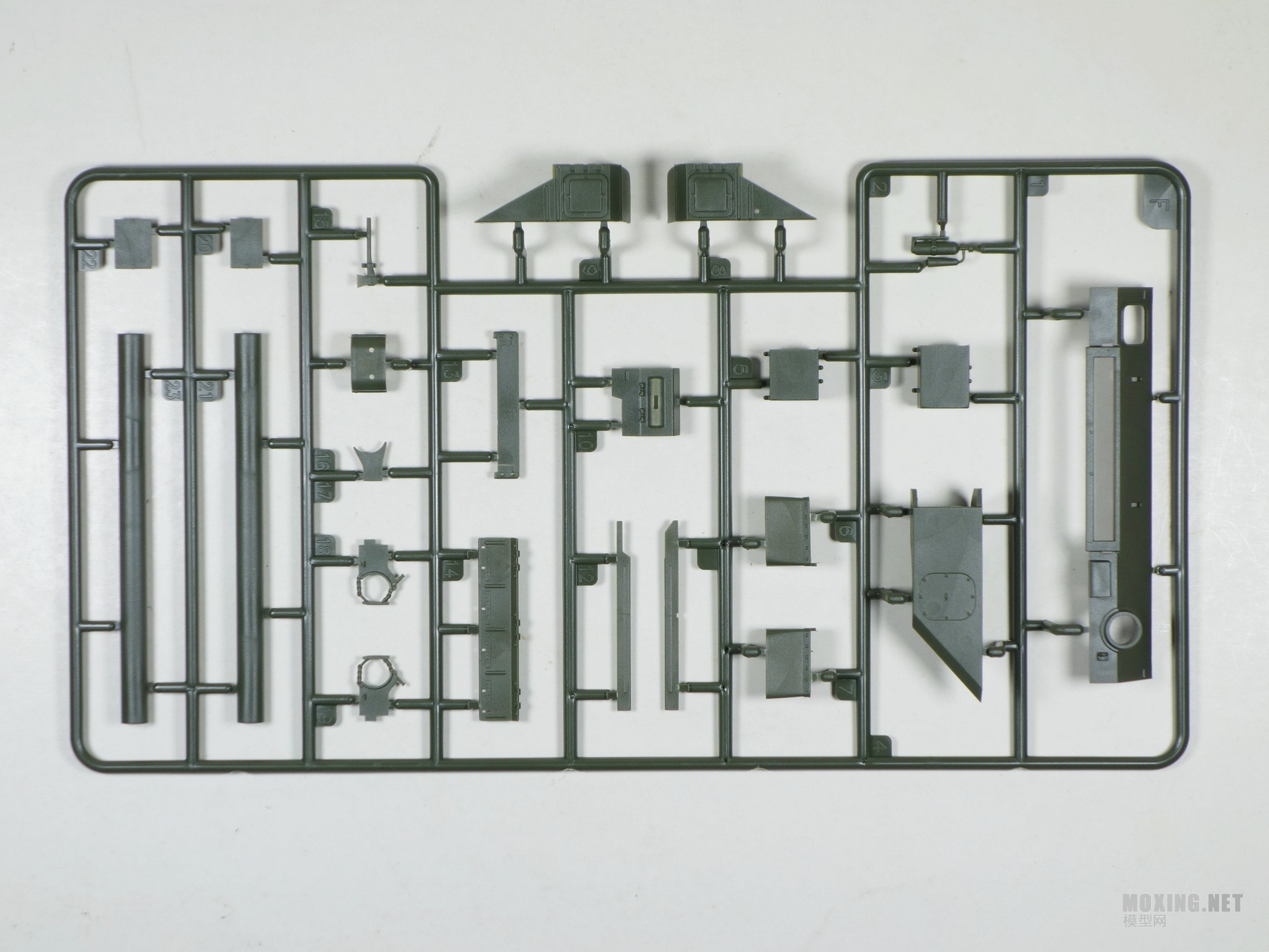 [ģ](HONG)-1/35 ZSU-23-4 ʯտ и(M/MZ)һ(H5001)