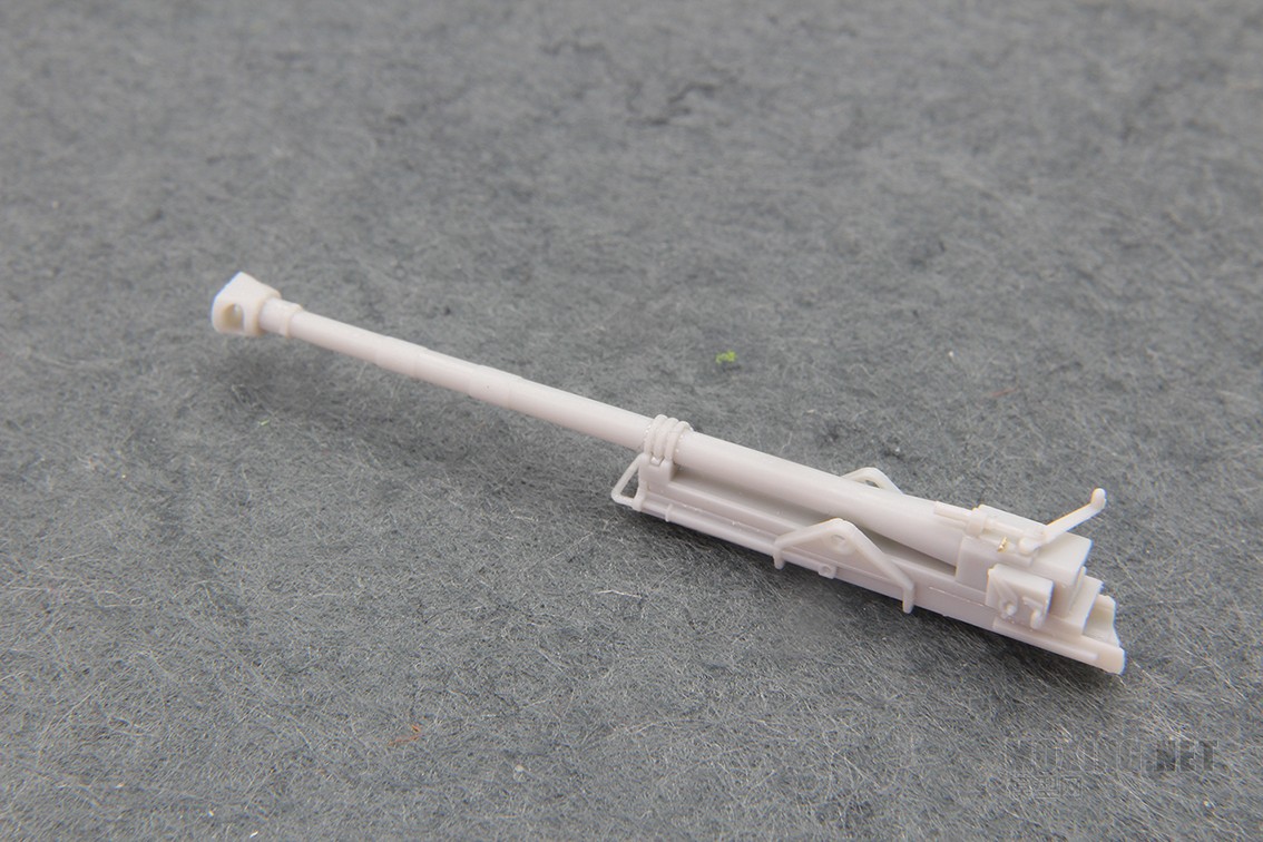 [模型网评测]威骏-1/35霍希(Kfz12)早期型+ 28mm sPzB41反坦克炮+拖车(CB35209)