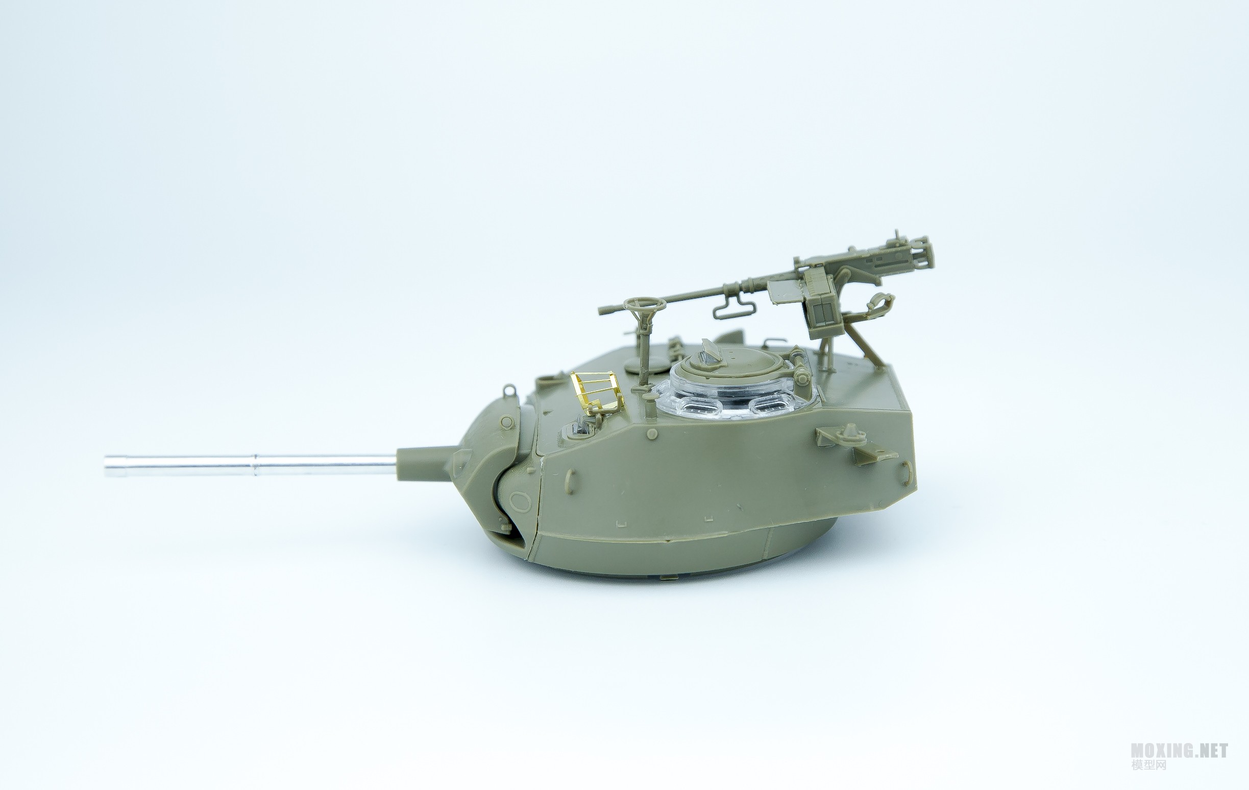 [模型网评测]AFVclub-1/35 M24 霞飞 轻型坦克 英国版(AF35210)