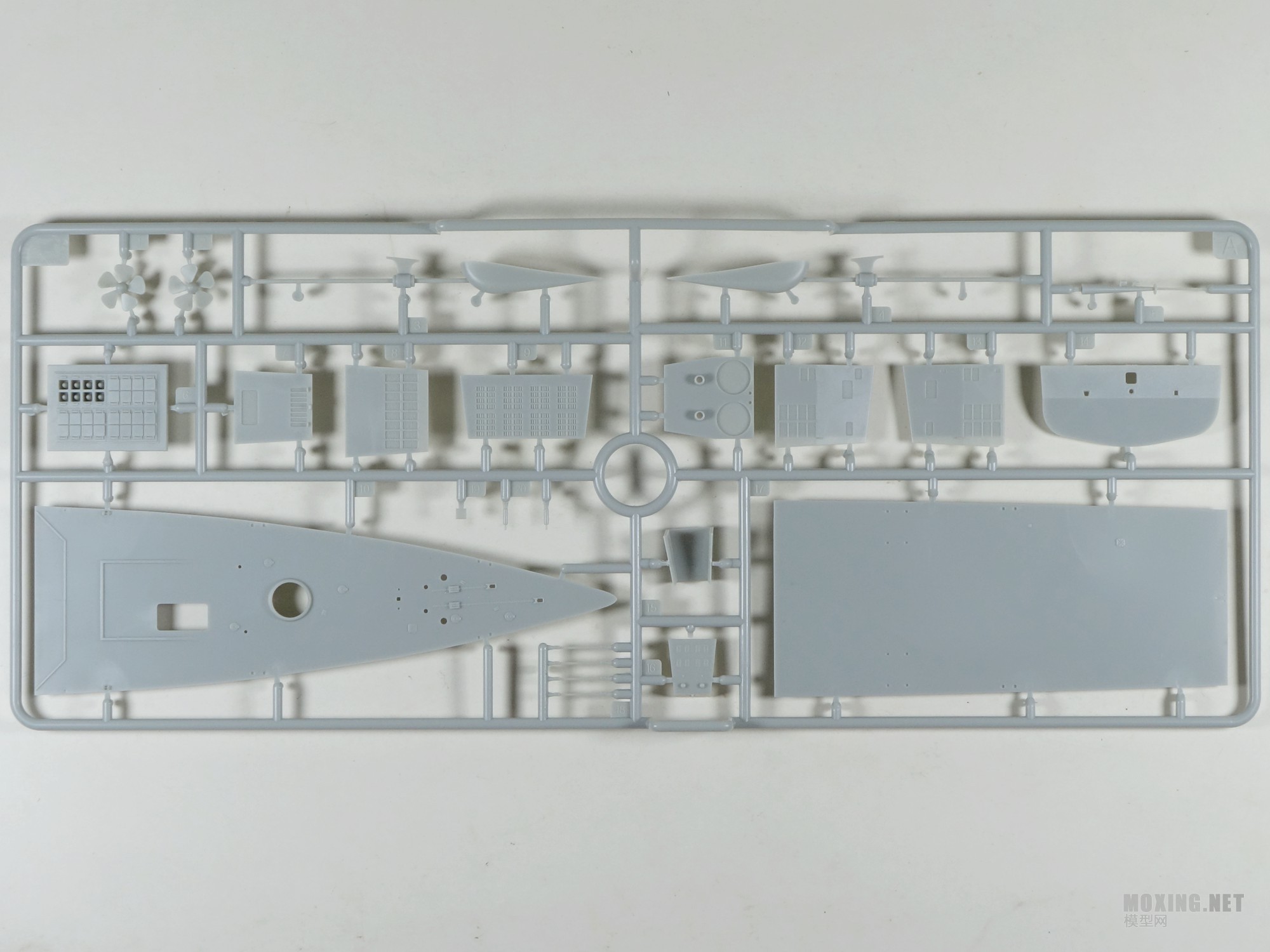 威骏-1/350中国052D驱逐舰 173长沙号(NB5040)开盒