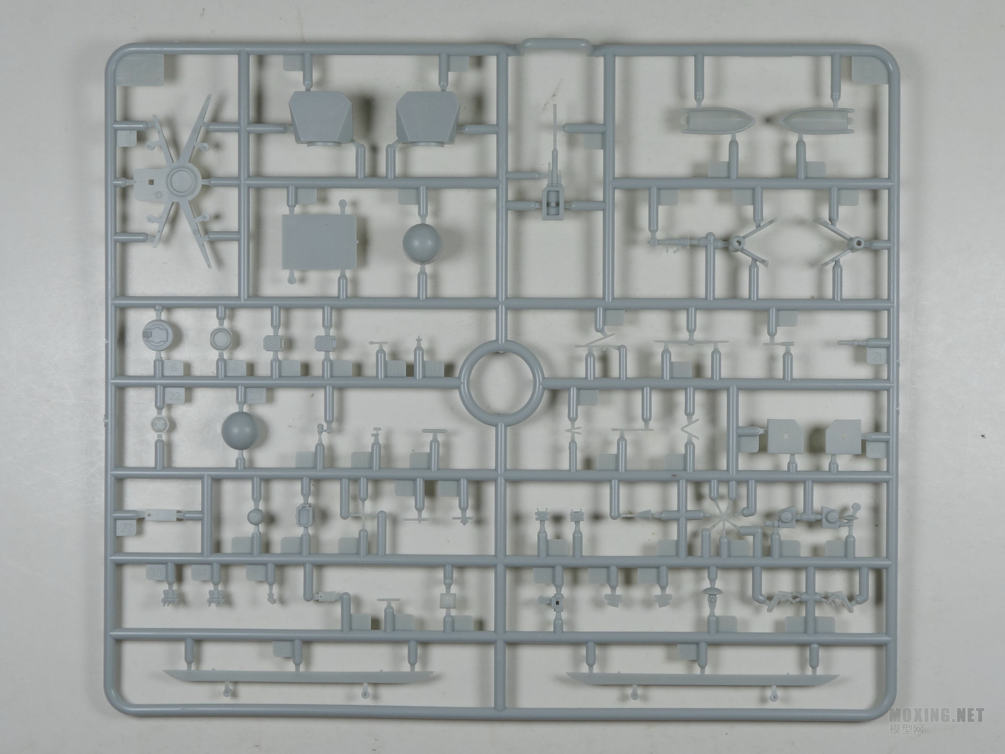 威骏-1/350中国052D驱逐舰 173长沙号(NB5040)开盒
