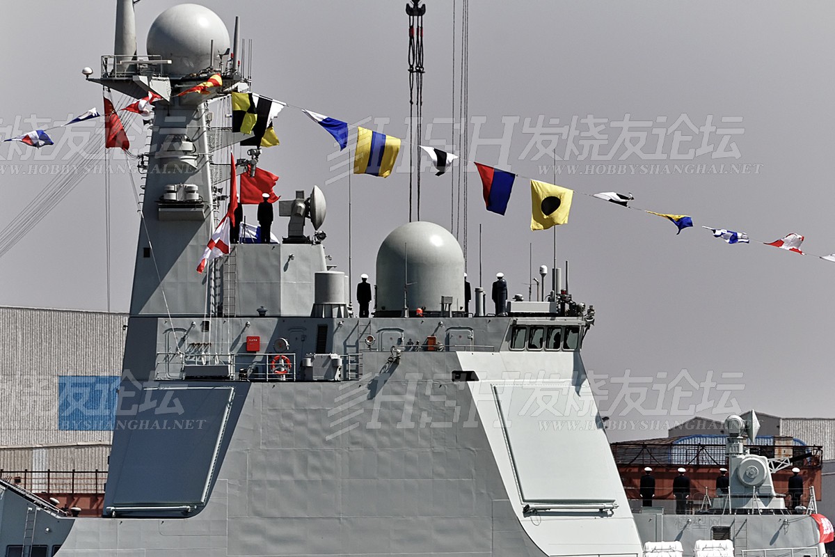 威骏-1/350中国052D驱逐舰 173长沙号(NB5040)开盒