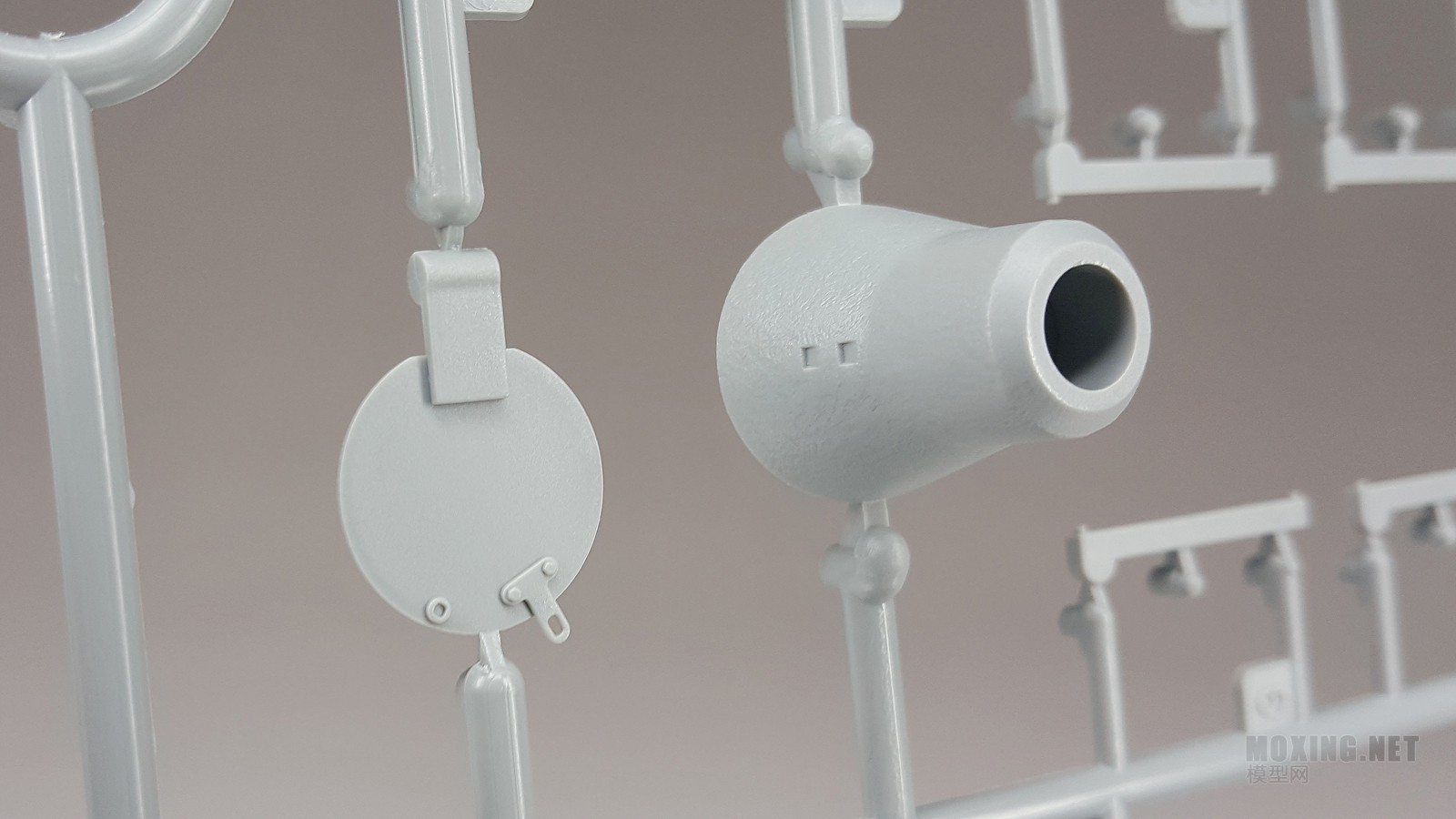 [模型网评测]威龙-1/35德国黑豹F型中型坦克(6403)