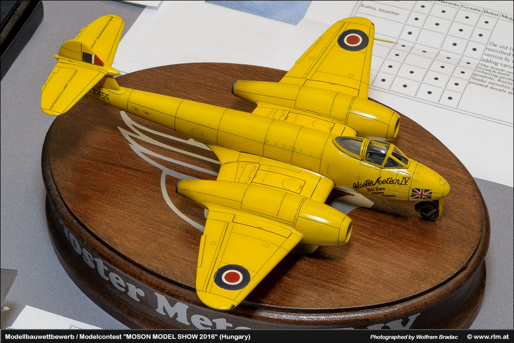 Moson Model show(Īģչ)2016
