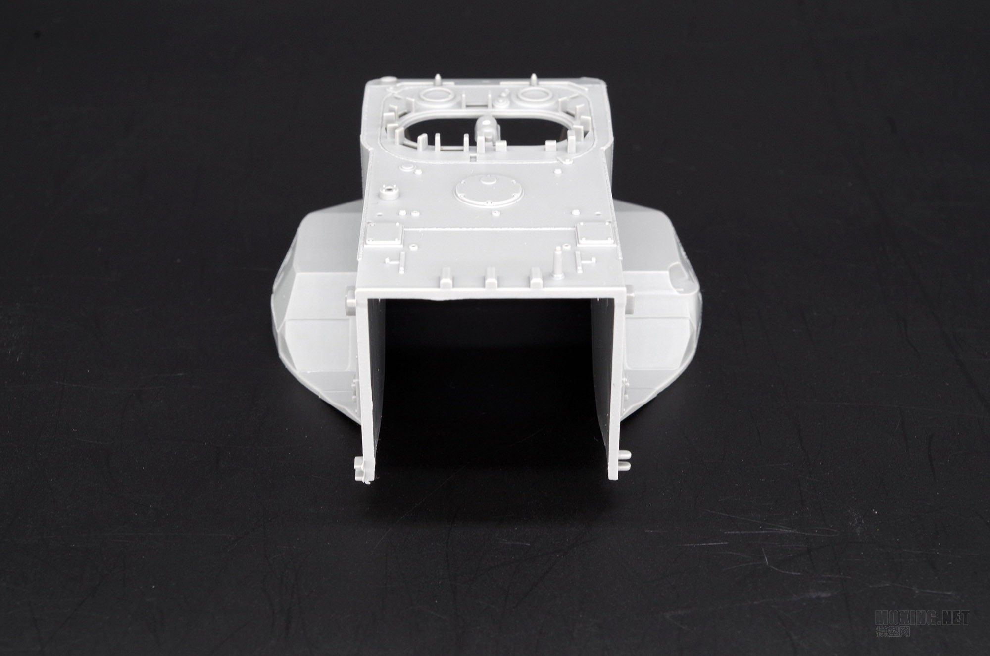 [模型网评测]TAKOM(三花)-1/35德国