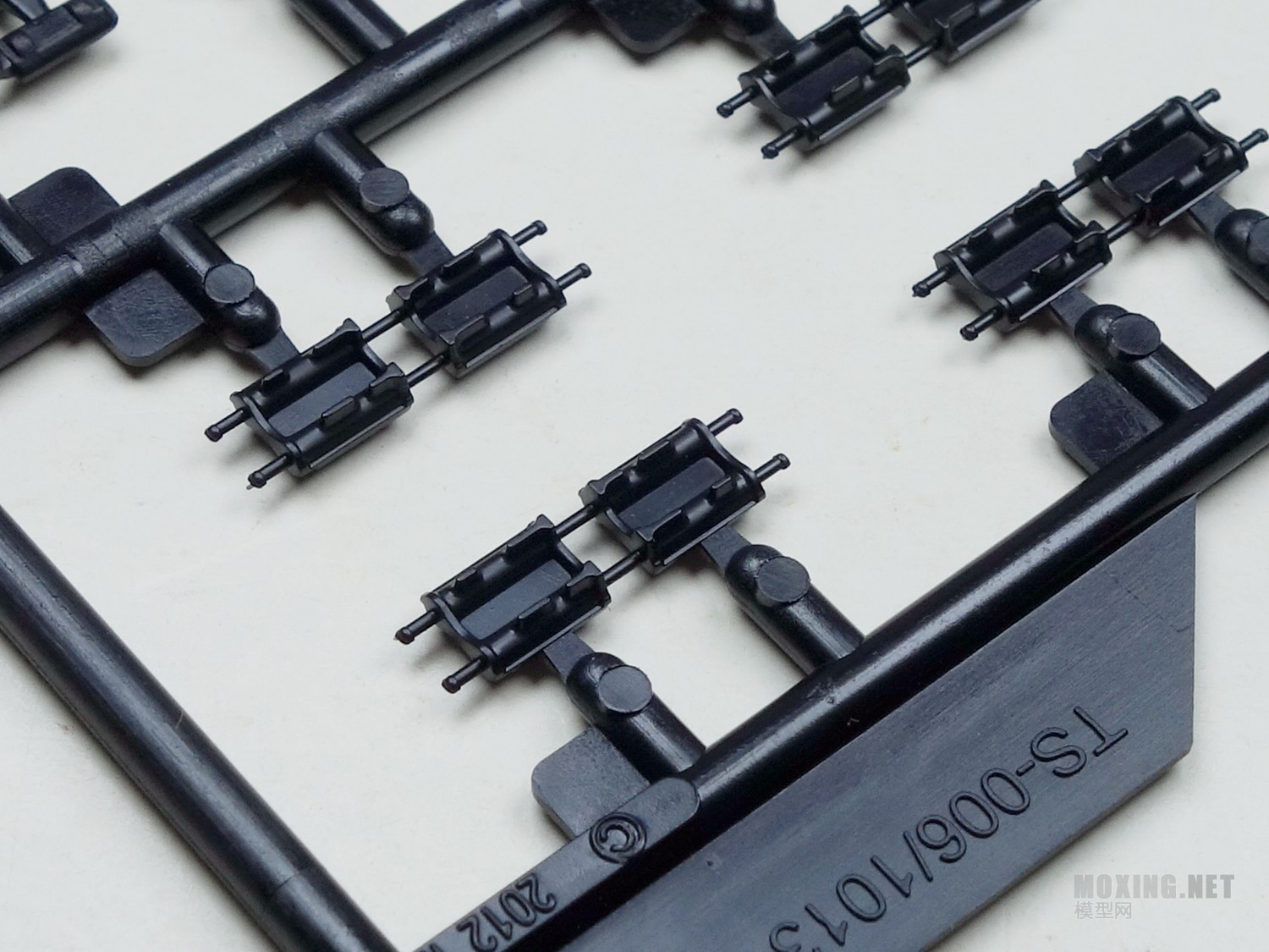 [ģ]MENG-1/35˹T-72B3ս̹(TS-028) 