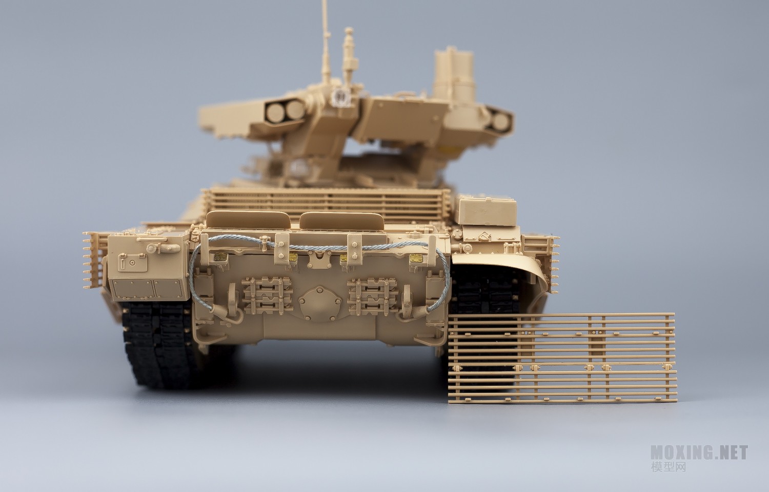 [模型网评测]TIGER-MODEL-1/35俄BMPT-72火力支援战车(4611)
