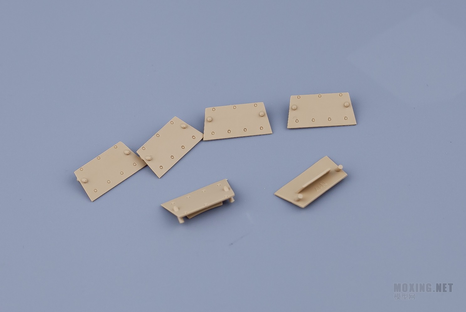 [模型网评测]TIGER-MODEL-1/35俄BMPT-72火力支援战车(4611)