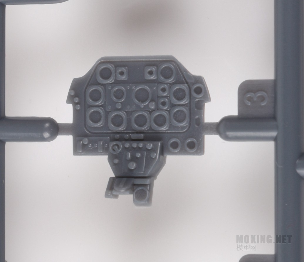 [模型网评测]MENG-1/48中国空军P-51D/K野马战斗机(LS-005)