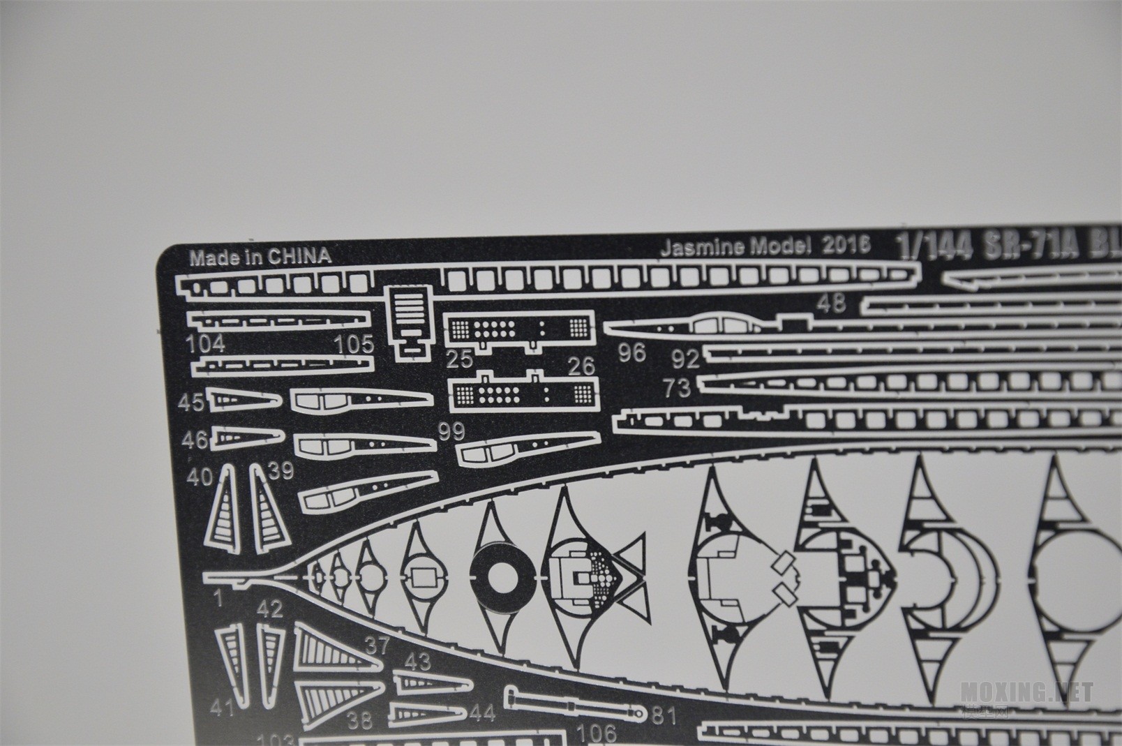 ˼ģ(202071)-1/144SR-71A