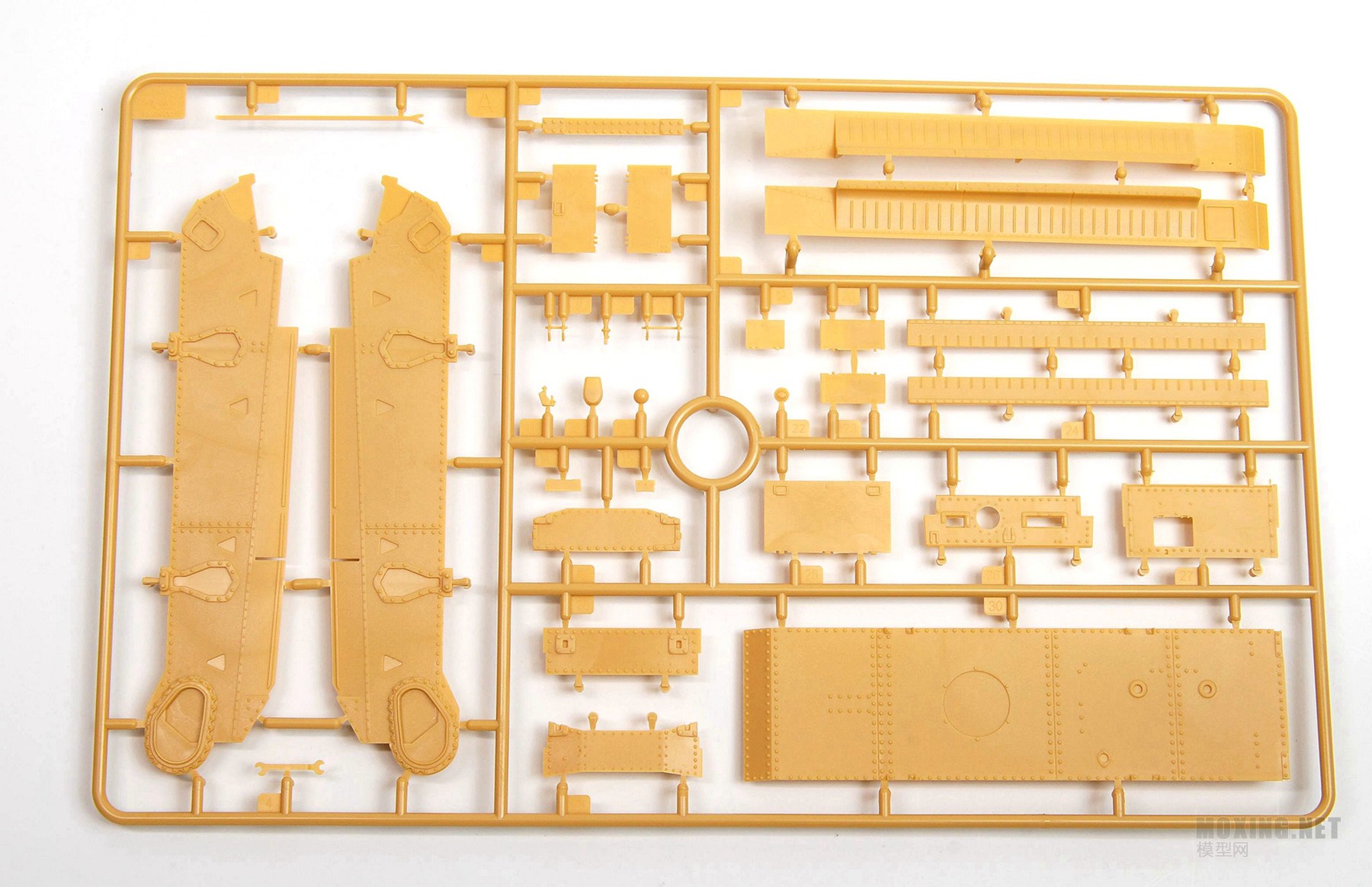 [模型网评测]威骏(CB35105)-1/35斯柯达LTVz35及R-2轻型坦克(东欧轴心国军)-简介 - 第1张  | 制作坦克模型记录