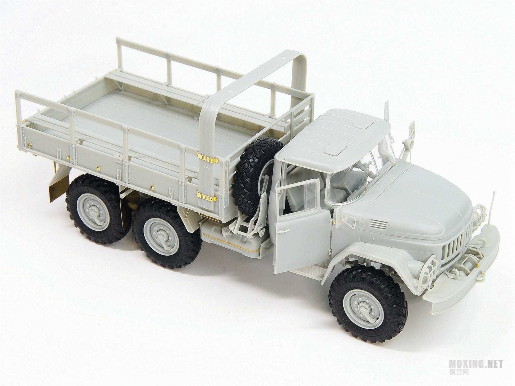 [模型网评测]威骏(CB35193)-1/35俄制Zil-131卡车(早期型附绞盘)-开盒及说明书 - 第13张  | 制作坦克模型记录