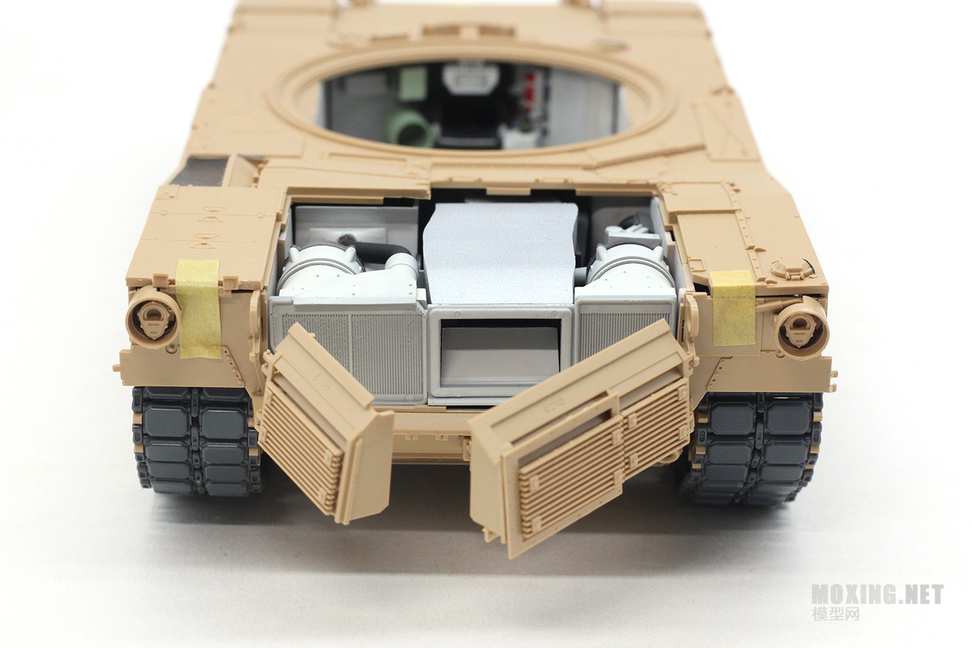 [模型网评测]RFM(麦田)-1/35美国M1A1/A2主战坦克(全内构二合一)(RM-5007)